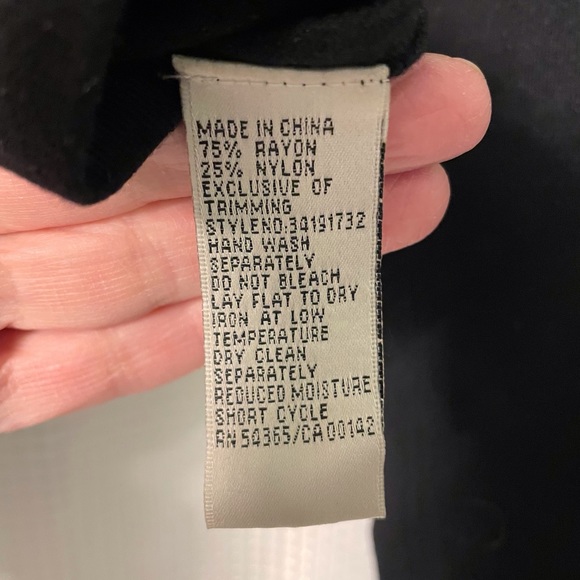 Nygard turtle-necked sweater - Picture 6 of 6